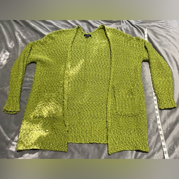 M/L Green Sweater Pockets Cute Vintage Look Boutique Purchase Measurements N Pic - Picture 14 of 17